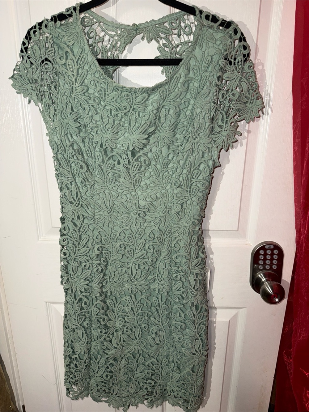 LuLu’sWomen's Sage Green Lace Cap-Sleeve Dress